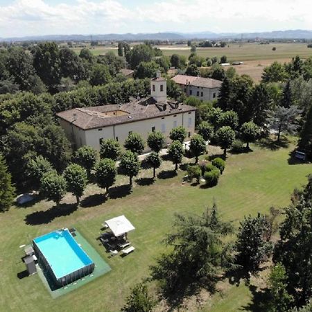 칼더라라디레노 La Torre Di Longara B&B 외부 사진