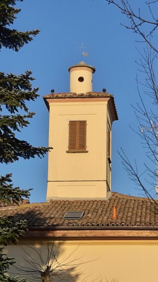 칼더라라디레노 La Torre Di Longara B&B 외부 사진