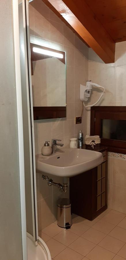칼더라라디레노 La Torre Di Longara B&B 외부 사진