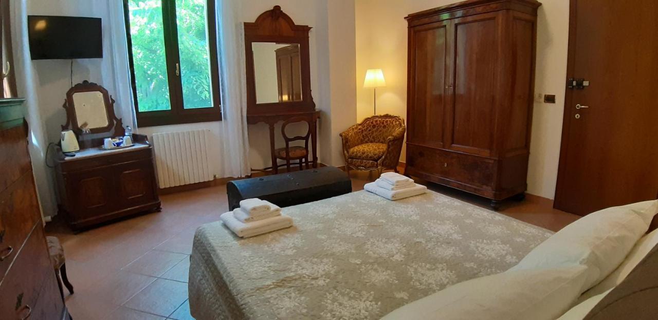 칼더라라디레노 La Torre Di Longara B&B 외부 사진