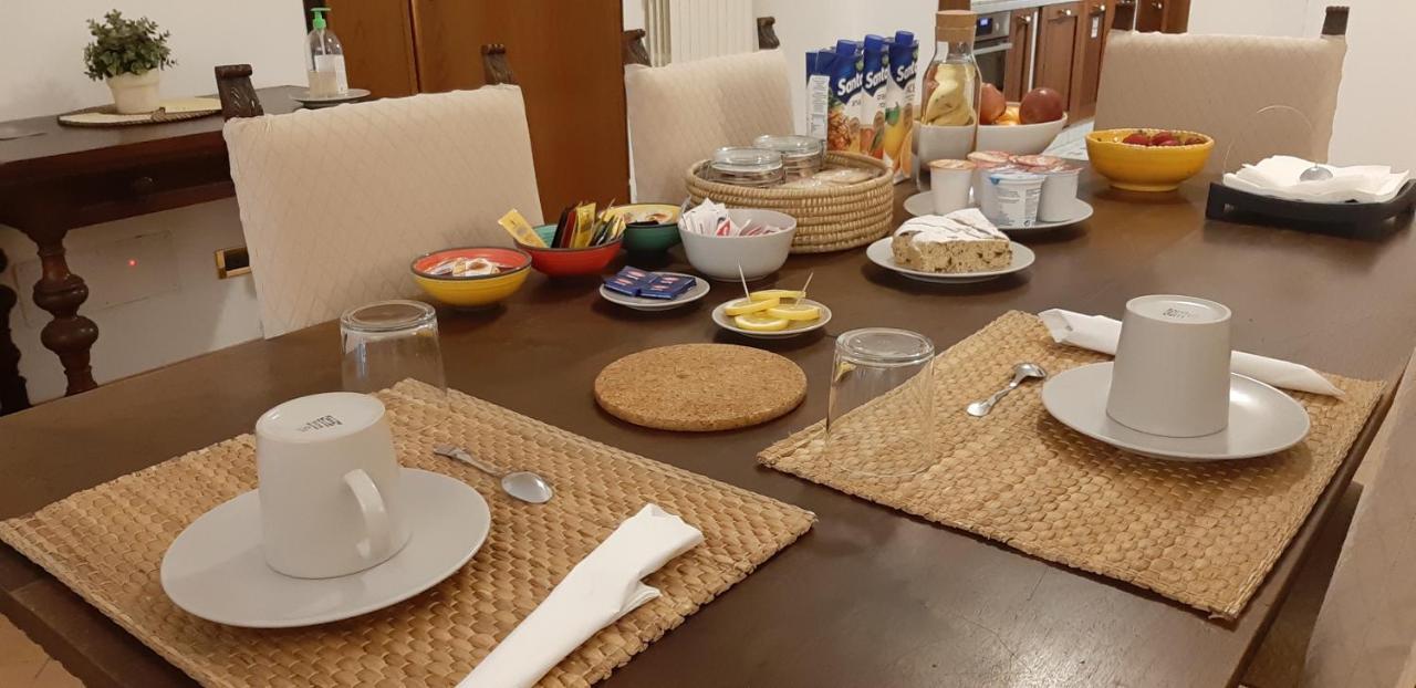 칼더라라디레노 La Torre Di Longara B&B 외부 사진