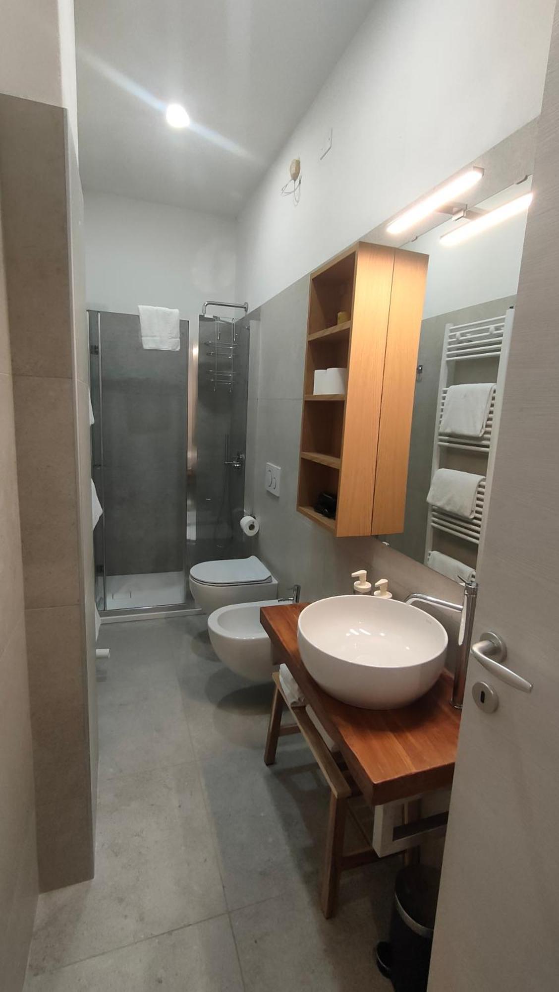 칼더라라디레노 La Torre Di Longara B&B 외부 사진